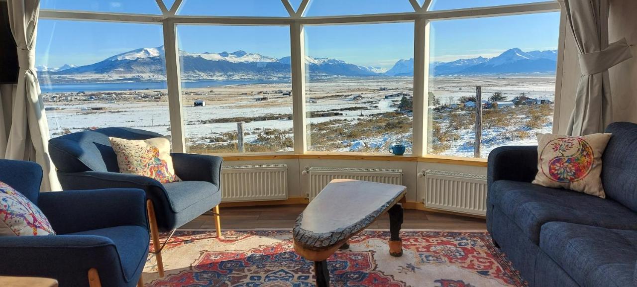 Dome With Stunning Glacier & Mountain Views Пуэрто-Наталес Экстерьер фото